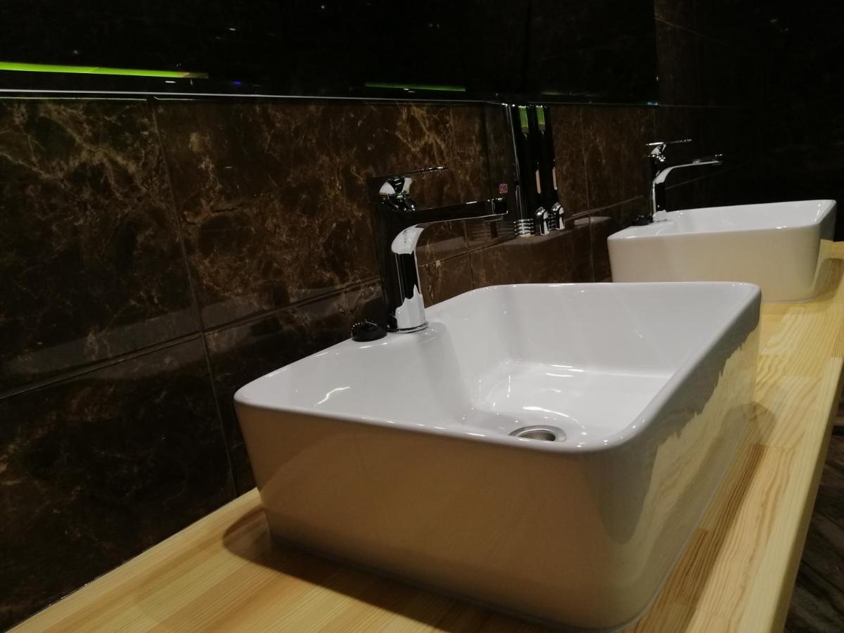 Bar  Guest House מראה חיצוני תמונה