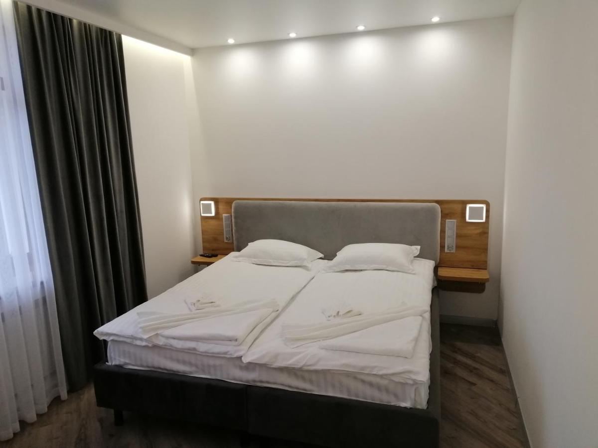 Bar  Guest House מראה חיצוני תמונה