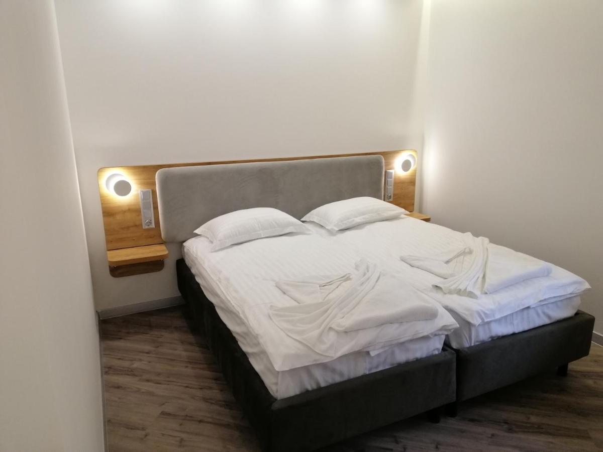 Bar  Guest House מראה חיצוני תמונה